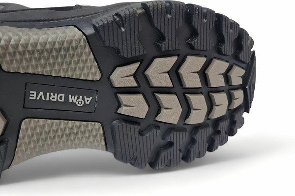 Изображение товара Мотоботы AiM Drive Snowmobile Boots / SN001-001-42 (р.42, черный)