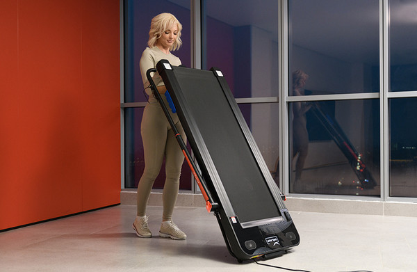 Изображение товара Электрическая беговая дорожка Orlauf Fitness Vultur 15147