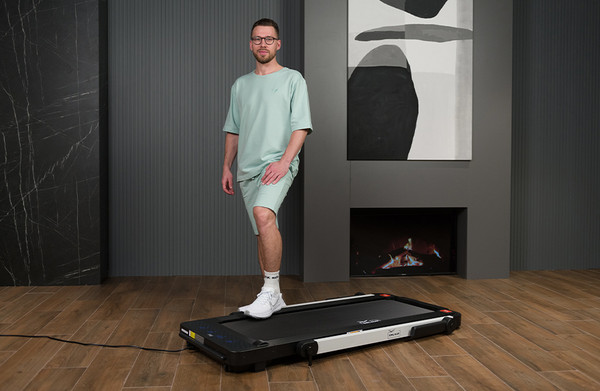 Изображение товара Электрическая беговая дорожка Orlauf Fitness Jay 17686
