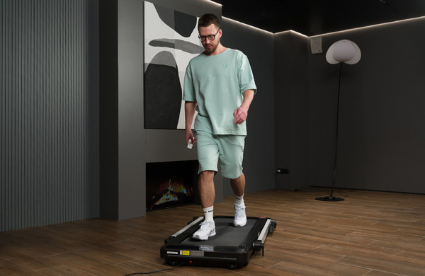 Изображение товара Электрическая беговая дорожка Orlauf Fitness Jay 17686