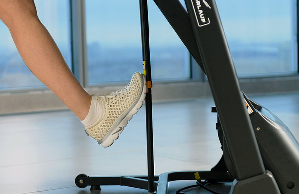 Изображение товара Электрическая беговая дорожка Orlauf Fitness Sparrow 17908