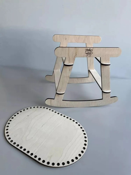 Изображение товара Аксессуар для пупса ОМурМебель Качалка с гравировкой 30x20см