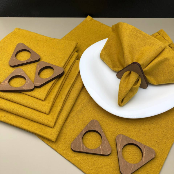 Изображение товара Комплект столового белья ОМурМебель Треугольник (6шт, горчичный)