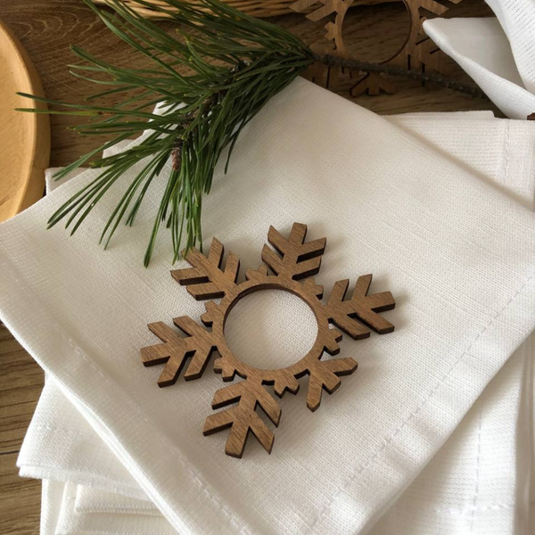 Изображение товара Набор сервировочных салфеток ОМурМебель с держателем Снежинка (6шт, белый)