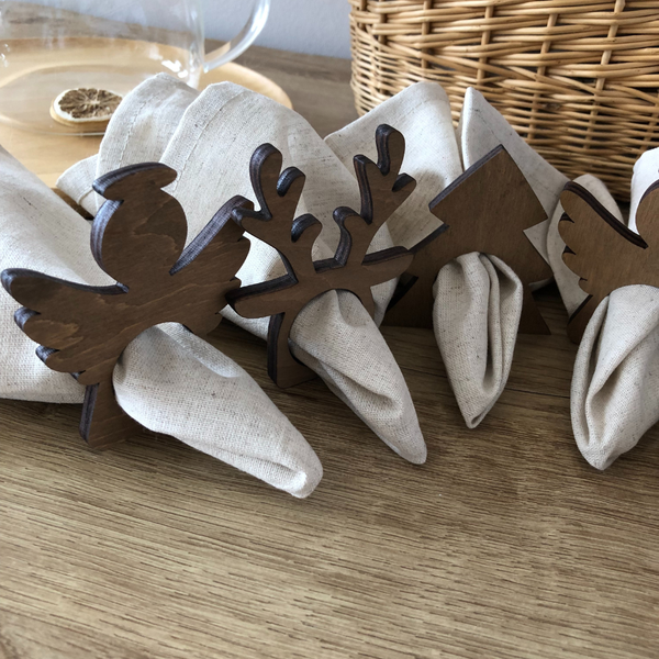 Изображение товара Набор сервировочных салфеток ОМурМебель с держателями Олень, елка, ангел (6шт, серый)