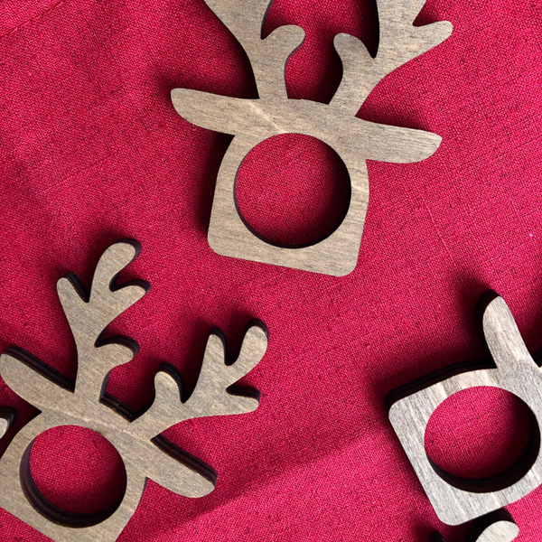 Изображение товара Набор сервировочных салфеток ОМурМебель с держателем Рога оленя (6шт, красный)