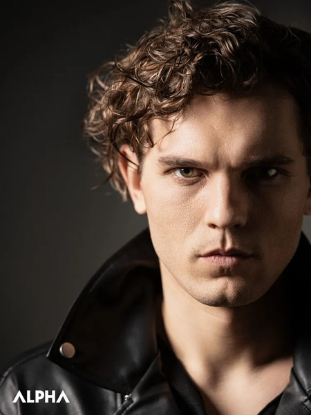 Изображение товара Набор косметики для тела и волос Estel Alpha Ultima Шампунь 300мл+Гель 250мл+Дезодорант 50мл