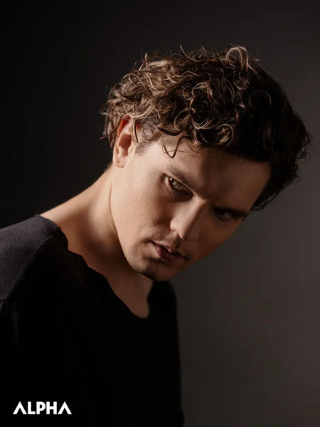 Изображение товара Набор косметики для тела и волос Estel Alpha Ultima Шампунь 300мл+Гель 250мл+Дезодорант 50мл