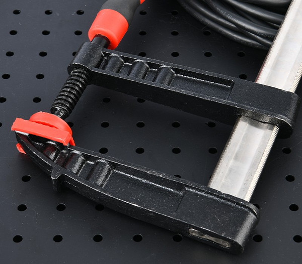 Изображение товара Струбцина Deli F-образная усиленная RS EDL111250Z (120x500мм, черный/красный)