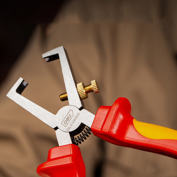 Изображение товара Инструмент для зачистки кабеля Deli EDL515006