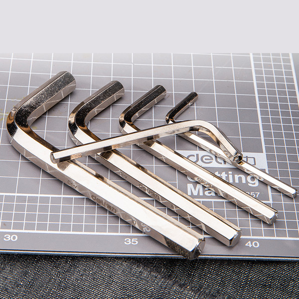 Изображение товара Набор ключей Deli EDL230009 (9шт, черный/желтый)