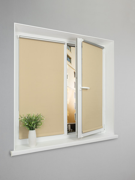 Изображение товара Рулонная штора Lm Decor Симпл Блэкаут LM 68-05 90x160 (бежевый)