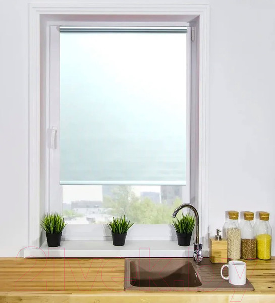 Изображение товара Рулонная штора Lm Decor Симпл Блэкаут LM 68-01 160x170 (белый)