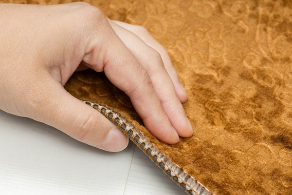 Изображение товара Ковер Karven Buket Sacakli 120x200 / KV 034 (шоколад, с противоскользящей подстилкой 2001/2 100х150)