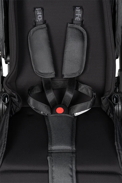 Изображение товара Детская универсальная коляска Farfello Sola Trio Comfort 3 в 1 / SOLA-10 (светло-черный)