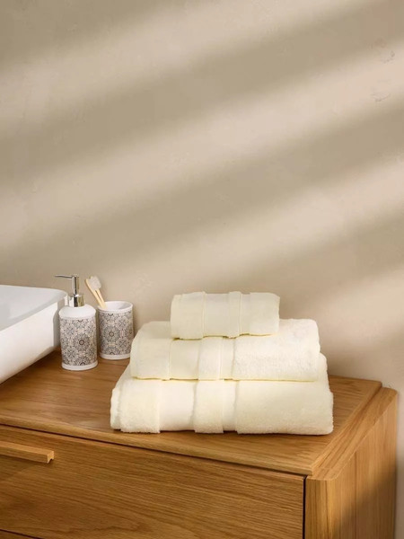 Изображение товара Полотенце Arya Allure / 8680943256140 (кремовый)