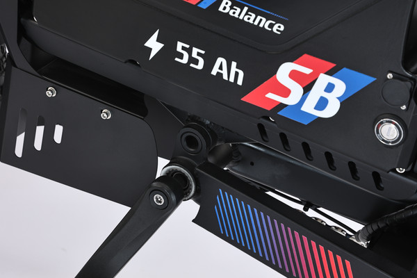 Изображение товара Электровелосипед Smart Balance Combat Pro (черный)