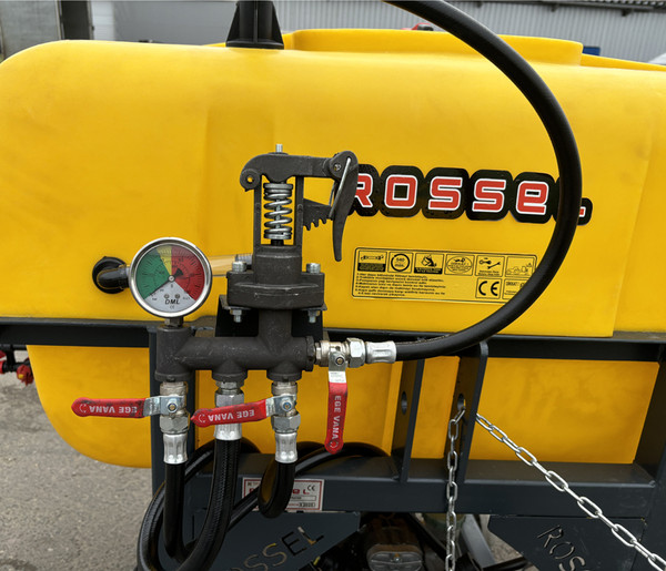 Изображение товара Опрыскиватель навесной Rossel 300P (полевой)