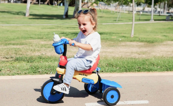 Изображение товара Трехколесный велосипед с ручкой Smart Trike Breeze S. Unicorn Smartrike / 6053300