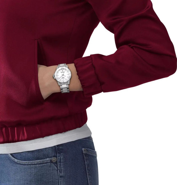 Изображение товара Часы наручные женские Tissot T120.210.11.011.00