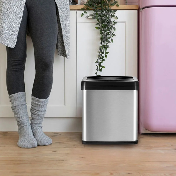 Изображение товара Сенсорное мусорное ведро Kitfort КТ-6806