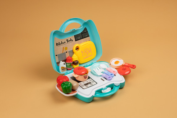 Изображение товара Детская кухня Labalu Портативный набор в коробке 2 в 1