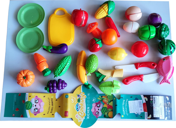 Изображение товара Набор игрушечных продуктов Labalu Для очистки и нарезки фруктов в корзине (английская упаковка)