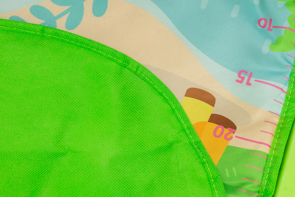 Изображение товара Развивающий коврик Labalu С зеркалом и жирафом прямоугольный (зеленый)