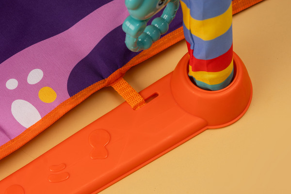 Изображение товара Развивающий коврик Labalu Динозавры прямоугольный (оранжевый)