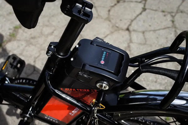 Изображение товара Электровелосипед AVM City 24