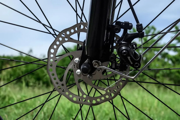 Изображение товара Электровелосипед AVM City 24