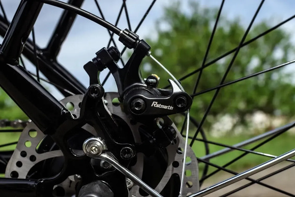 Изображение товара Электровелосипед AVM City 24