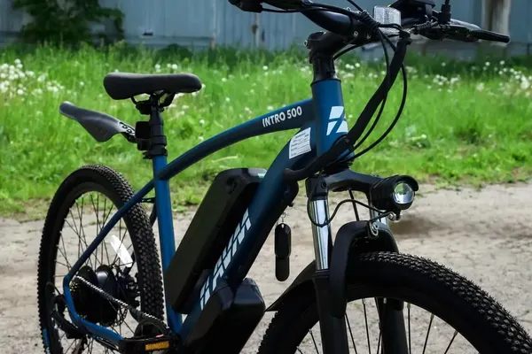 Изображение товара Электровелосипед AVM Intro 500 (синий)