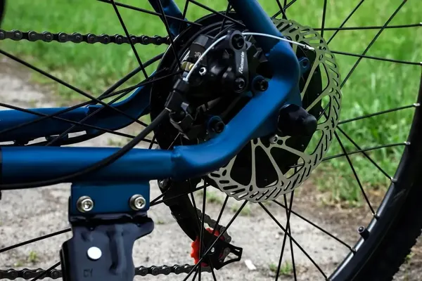 Изображение товара Электровелосипед AVM Intro 500 (синий)