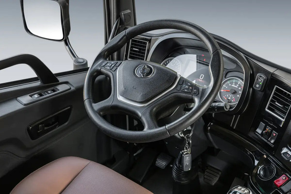 Изображение товара Грузовой коммерческий автомобиль Sollers TR180 5600 (изотермический короб)
