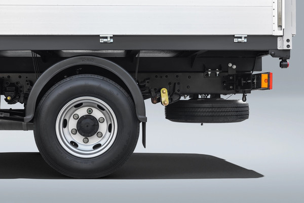 Изображение товара Грузовой коммерческий автомобиль Sollers TR180 5600 (изотермический короб)