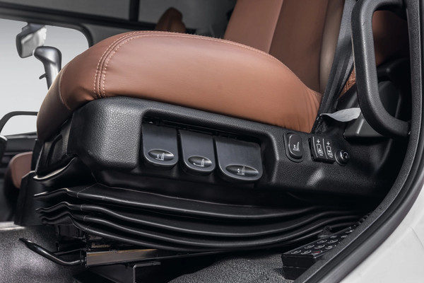 Изображение товара Грузовой коммерческий автомобиль Sollers TR180 5600 (изотермический короб)