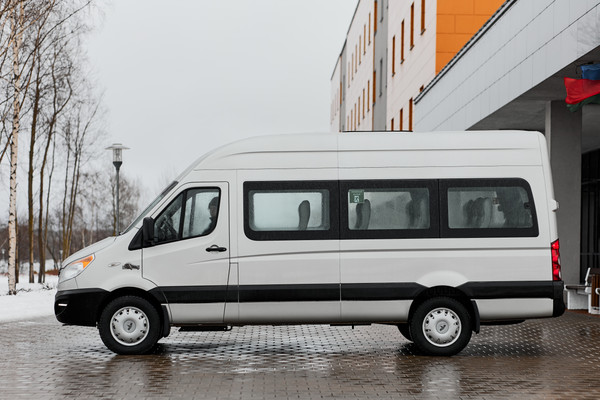 Изображение товара Пассажирский коммерческий автомобиль МАЗ 281040 (15+1)