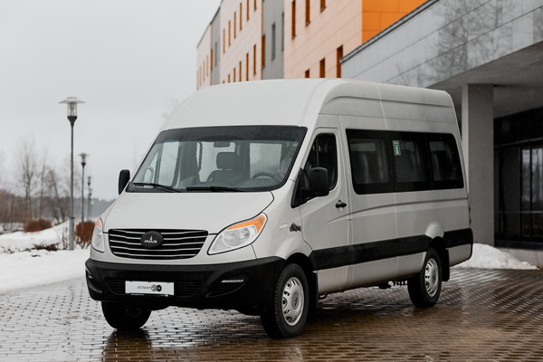 Изображение товара Пассажирский коммерческий автомобиль МАЗ 281040 (15+1)