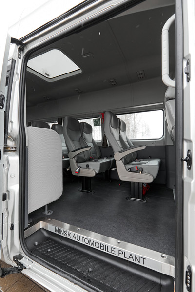 Изображение товара Пассажирский коммерческий автомобиль МАЗ 281040 (15+1)