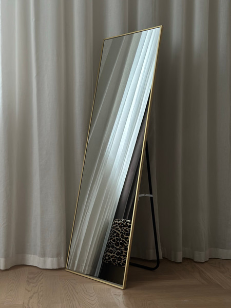 Изображение товара Зеркало Emze Напольное 37x115см в алюминиевой раме / DK.37.115.AUR (золото)