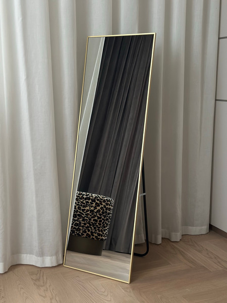 Изображение товара Зеркало Emze Напольное 37x115см в алюминиевой раме / DK.37.115.AUR (золото)