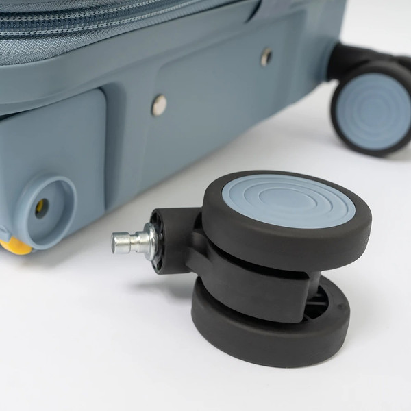 Изображение товара Чемодан на колесах Valigetti 344-306/4-VG-18BLU (голубой)