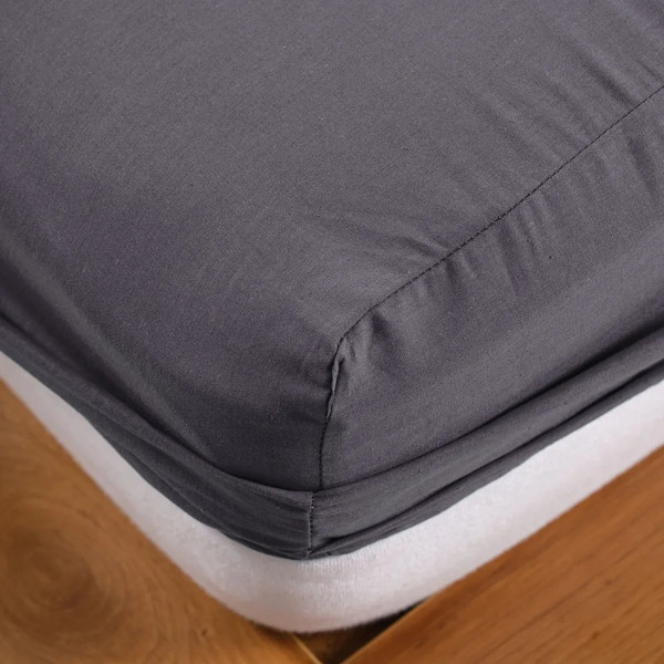 Изображение товара Простыня Urban Family Графит 200x200x20 / 812 (на резинке)