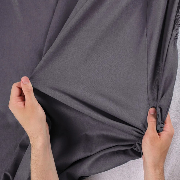 Изображение товара Простыня Urban Family Графит 200x200x20 / 812 (на резинке)