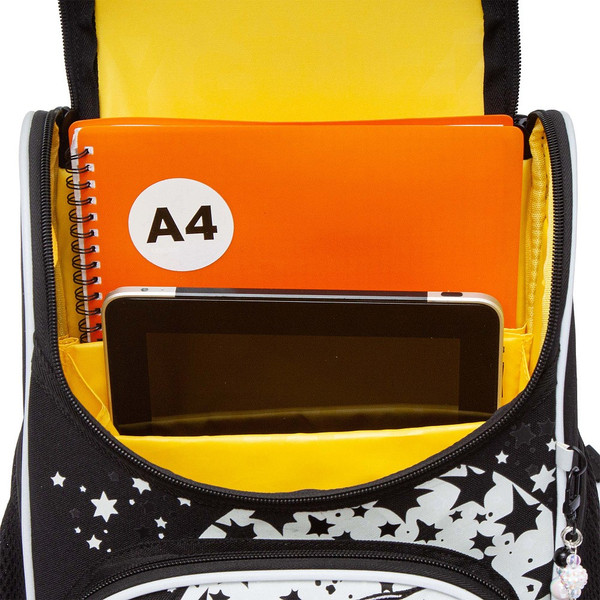 Изображение товара Школьный рюкзак Grizzly RAm-584-7 (черный/белый)