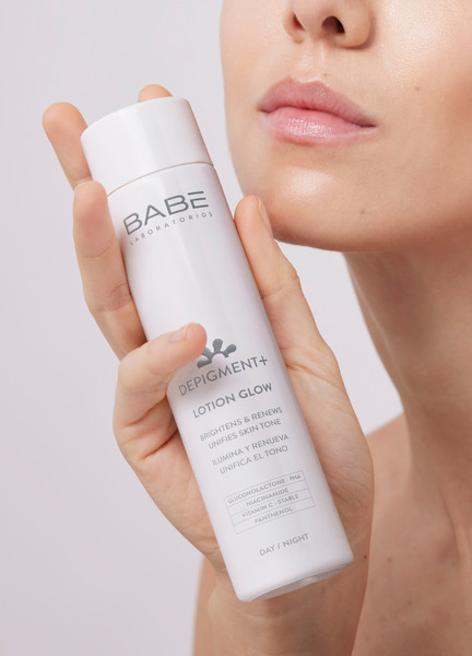 Изображение товара Лосьон для лица Laboratorios Babe Depigment+ Lotion Glow Депигментирующий (2x150мл)