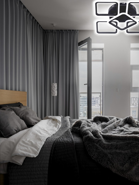 Изображение товара Люстра Aitin-Pro B5105A/4+1 (черный)