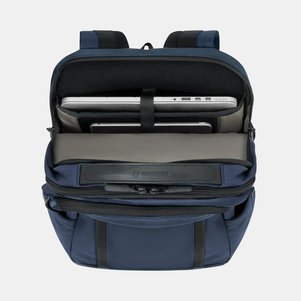 Изображение товара Рюкзак Victorinox Altmont Professional Deluxe Travel Laptop / 653291 (синий)
