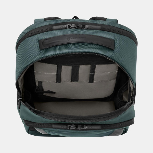 Изображение товара Рюкзак Victorinox Altmont Professional Essential Laptop / 653290 (зеленый)